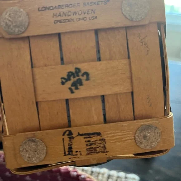 Longaberger Brown Basket Set with Burgundy Liners - Picture 4 of 7